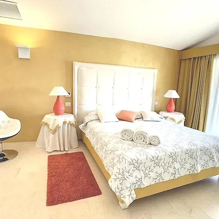 Spacious Villa Osma 5 - Sea View Дом отдыха *