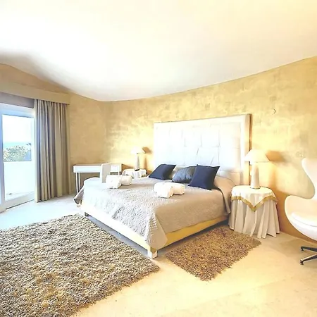 Дом отдыха Spacious Villa Osma 5 - Sea View