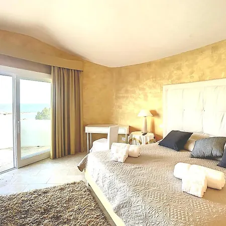 Дом отдыха Spacious Villa Osma 5 - Sea View *